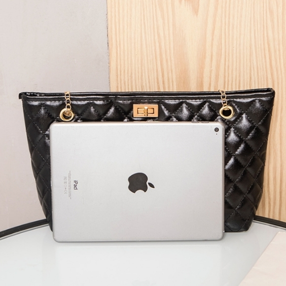 🐝 Black Argile Pillow Purse - Picture 3 of 6